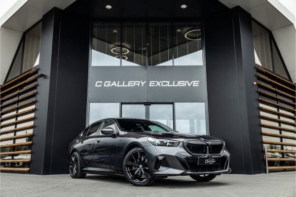 BMW 5 Serie 530e M Sport Edition - Panorama | H&K | Stoelkoeling | Memory