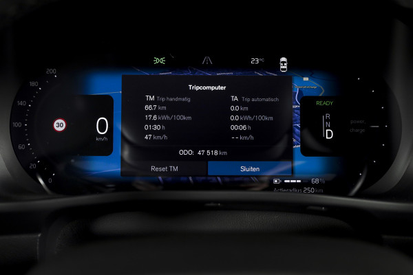 Volvo XC40 Recharge Plus 70 kWh Orig. NL | Dig. Cockpit | Adapt. Cruise | Stoel-+Stuurverw. | Elek. Klep | PDC | Camera | NAV+App. Connect | ECC | LM 19" |