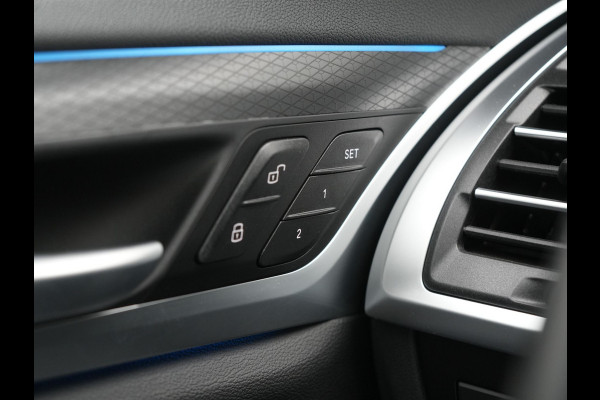 BMW iX3 M Sport 80 kWh 286pk Dealer O.H. | Trekhaak Af Fabriek | Panodak | Head Up | Adaptive Cruise | 360 Camera | Harman / Kardon | Lederen Sportstoelen Memory & Verwarmd | Laser LED | Stuur Verwarmd | Keyless | Blis | Sfeerverlichting | 20"L.M |