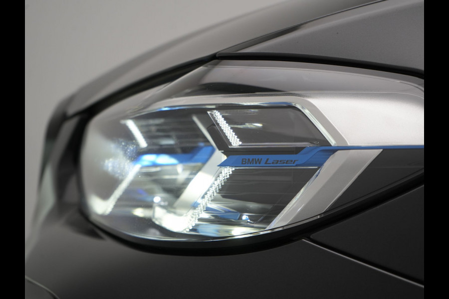 BMW iX3 M Sport 80 kWh 286pk Dealer O.H. | Trekhaak Af Fabriek | Panodak | Head Up | Adaptive Cruise | 360 Camera | Harman / Kardon | Lederen Sportstoelen Memory & Verwarmd | Laser LED | Stuur Verwarmd | Keyless | Blis | Sfeerverlichting | 20"L.M |