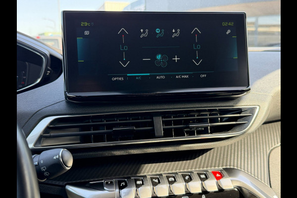 Peugeot 3008 1.6 HYbrid 225 Allure