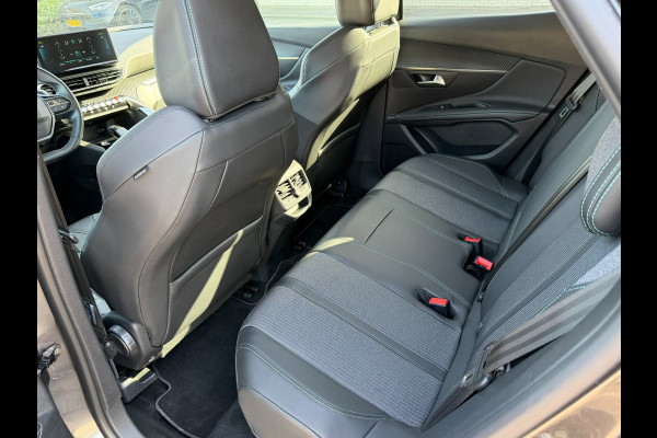 Peugeot 3008 1.6 HYbrid 225 Allure