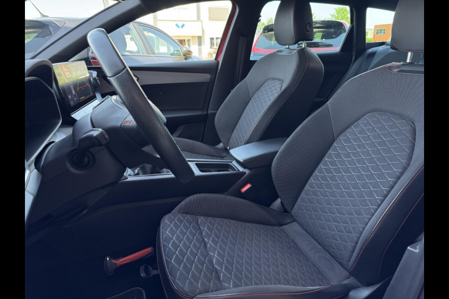 Seat Leon Sportstourer 1.5 TSI FR Business Intense NL-AUTO | TREKHAAK | CARPLAY