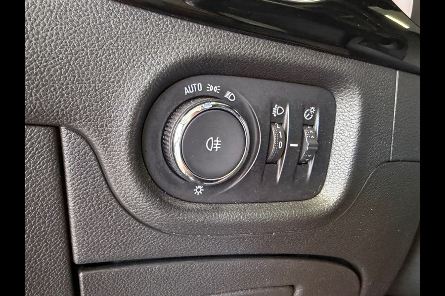 Opel Astra Sports Tourer 1.2 Design & Tech AIRCO APPLE CARPLAY PDC START/STOP CRUISE