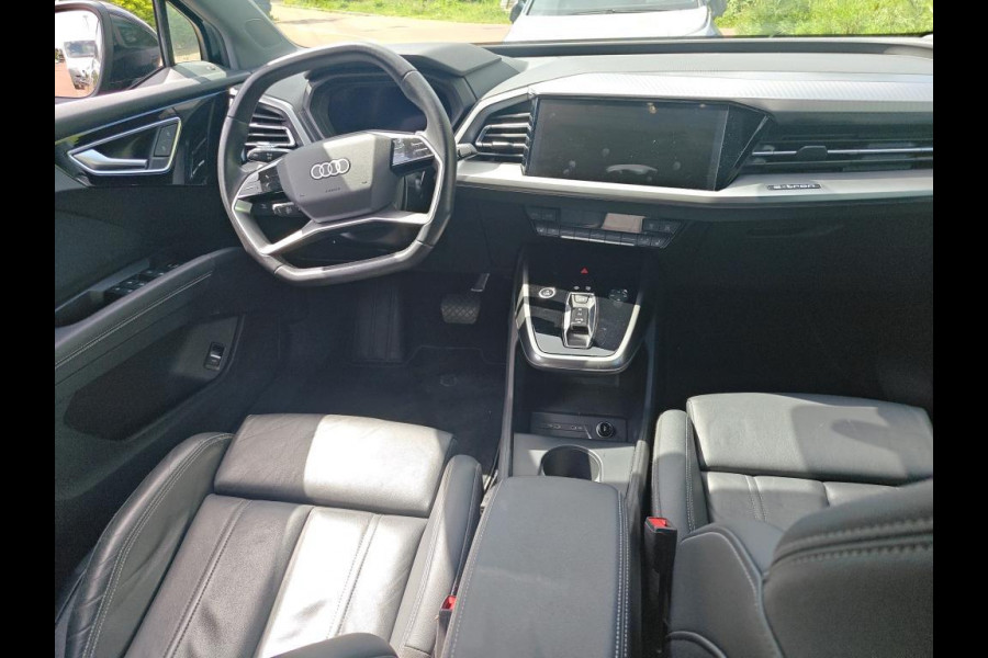 Audi Q4 e-tron 40 Launch edition Advanced Plus 77 kWh NL-AUTO | PDC | VOL. LEDER
