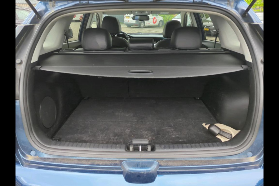 Kia Niro 1.6 GDi Hybrid ExecutiveLine NL-AUTO | TREKHAAK | LEDER | PANODAK