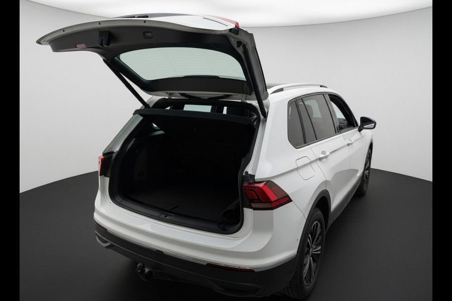 Volkswagen Tiguan e-Hybrid 245PK DSG LIFE VIRTUAL/PANORAMADAK/TREKHAAK/HEAD-UP