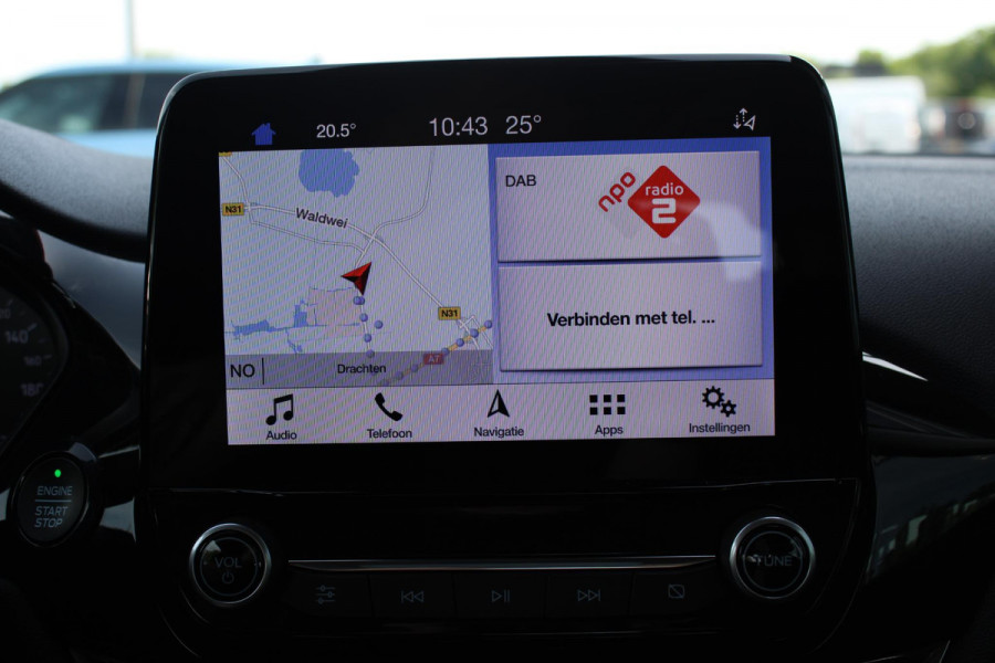 Ford Fiesta 1.0 EcoBoost Titanium | Stoel + Stuurverwarming | Climate Control | Camera | Navigatie | Parkeersensoren | Lichtmetalen Velgen | Dodehoeksensoren