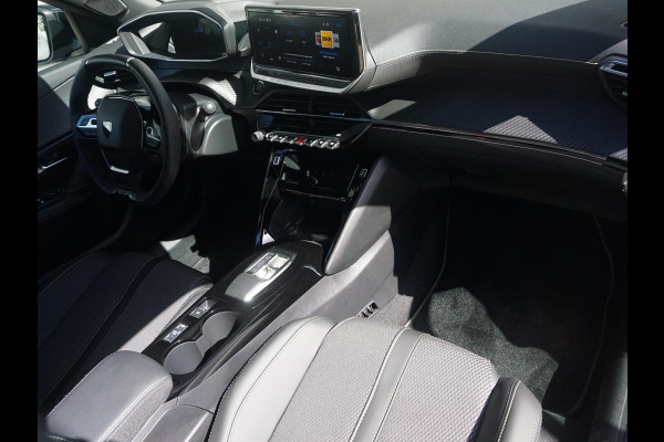 Peugeot e-2008 EV GT Avantage 54 kWh 360 Camera