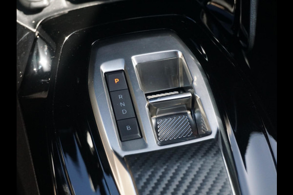 Peugeot e-2008 EV GT Avantage 54 kWh 360 Camera