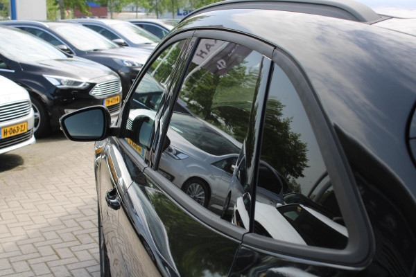 Ford Kuga 2.5 PHEV ST-Line | Wegklapbare Trekhaak | Winterpack | Camera | Climate Control | Cruise Control | Privacy Glass