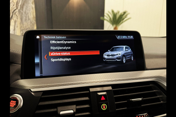 BMW X3 XDrive20i M-pakket|PANO|SFEER|LEDER|HARMAN KARDON