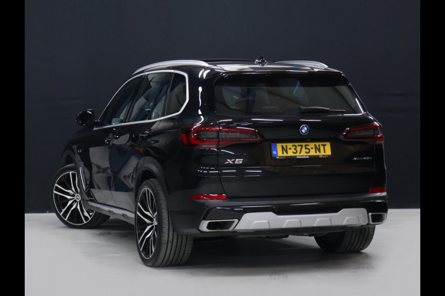 BMW X5 xDrive45e M Sport [LUCHTVERING, SCHUIFKANTELDAK, APPLE CARPLAY, MEMORY SEATS, CAMERA, ADAPTIVE CRUISE, STOELVERWARMING, ELEK. ACHTERKLEP,  NAVIGATIE, NIEUWSTAAT]