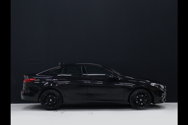 BMW 2 Serie Gran Coupé 218i High Executive [STOELVERWARMING, CAMERA, PDC V+A, CRUISE CONTROL, VOL LEDER, NAVIGATIE, NIEUWSTAAT]