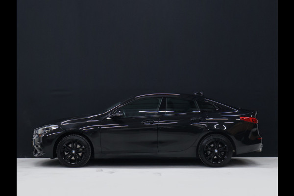 BMW 2 Serie Gran Coupé 218i High Executive [STOELVERWARMING, CAMERA, PDC V+A, CRUISE CONTROL, VOL LEDER, NAVIGATIE, NIEUWSTAAT]