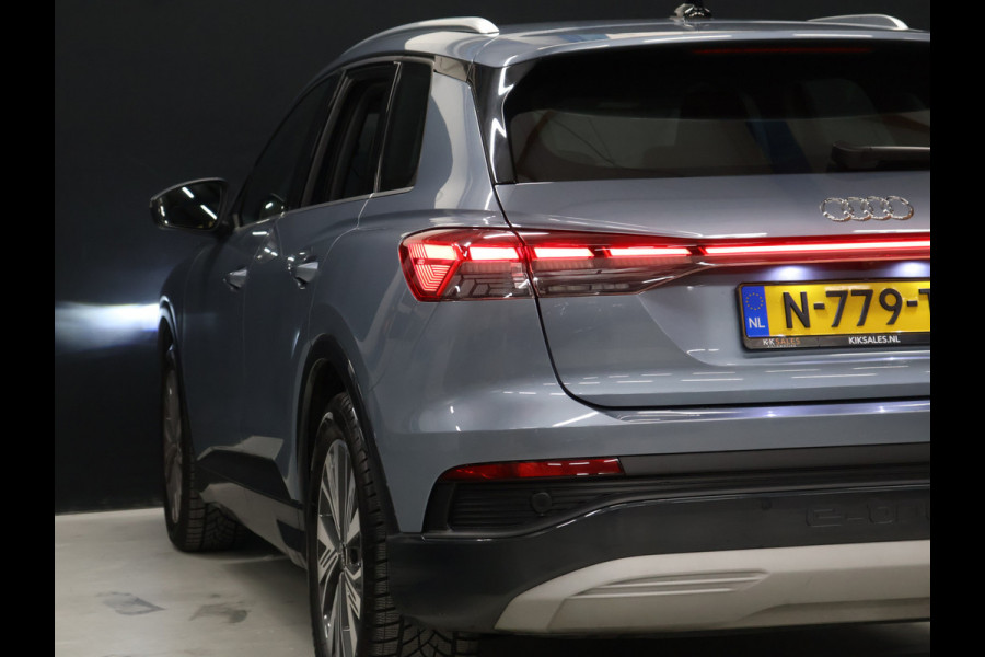 Audi Q4 e-tron 40 Advanced edition 77 kWh [ADAPTIVE CRUISE, CAMERA, SONOS AUDIO INSTALLATIE, TREKHAAK, APPLE CARPLAY, SFEERVERLICHTING, STOELVERWARMING, ELEK.. ACHTERKLEP, NAVIGATIE, NIEUWSTAAT]