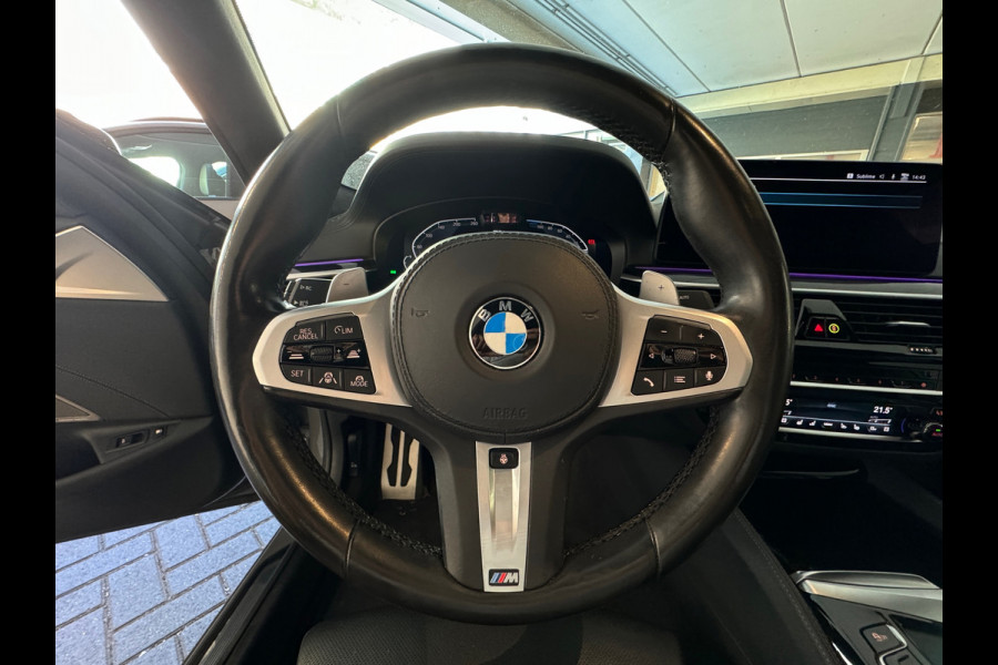 BMW 5 Serie 545e xDrive High Executive Pano|Memory|BTW|H/K|HuD