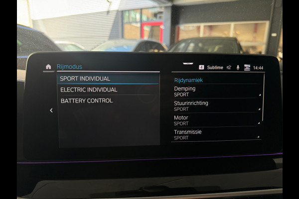 BMW 5 Serie 545e xDrive High Executive Pano|Memory|BTW|H/K|HuD