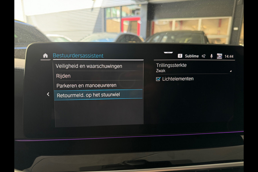 BMW 5 Serie 545e xDrive High Executive Pano|Memory|BTW|H/K|HuD