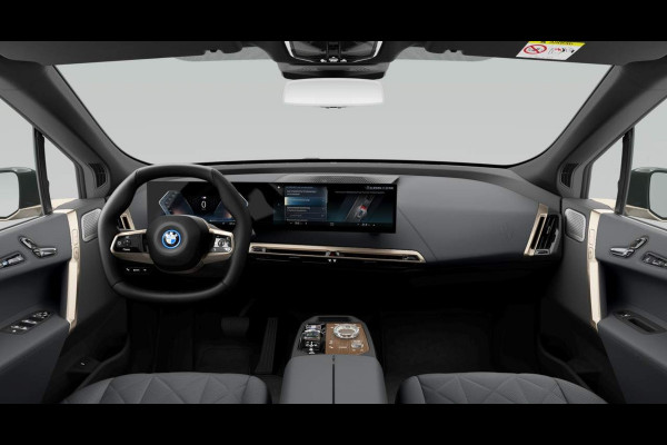 BMW iX M60 - Pano - Bowers & Wilkins - Active Steering - Luchtvering - 112kWh
