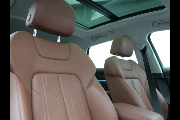 Audi Q8 e-tron 55 Quattro Advanced Edition 106 kWh 408pk Dealer O.H. | Luchtvering | Panodak | Adaptive Cruise | Head Up | Bang & Olufsen | Matrix LED | 360 Camera | Lederen Sportstoelen & Stuur Verwarmd | Sfeerverlichting | Apple Carplay | Blis |