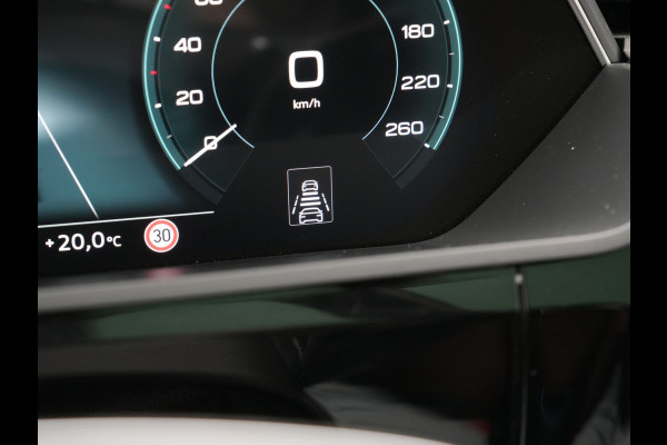 Audi Q8 e-tron 55 Quattro Advanced Edition 106 kWh 408pk Dealer O.H. | Luchtvering | Panodak | Adaptive Cruise | Head Up | Bang & Olufsen | Matrix LED | 360 Camera | Lederen Sportstoelen & Stuur Verwarmd | Sfeerverlichting | Apple Carplay | Blis |