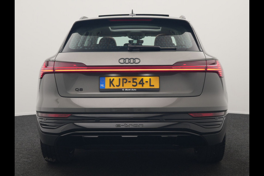Audi Q8 e-tron 55 Quattro Advanced Edition 106 kWh 408pk Dealer O.H. | Luchtvering | Panodak | Adaptive Cruise | Head Up | Bang & Olufsen | Matrix LED | 360 Camera | Lederen Sportstoelen & Stuur Verwarmd | Sfeerverlichting | Apple Carplay | Blis |