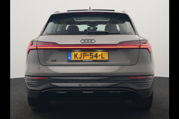 Audi Q8 e-tron 55 Quattro Advanced Edition 106 kWh 408pk Dealer O.H. | Luchtvering | Panodak | Adaptive Cruise | Head Up | Bang & Olufsen | Matrix LED | 360 Camera | Lederen Sportstoelen & Stuur Verwarmd | Sfeerverlichting | Apple Carplay | Blis |