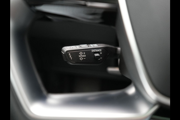 Audi Q8 e-tron 55 Quattro Advanced Edition 106 kWh 408pk Dealer O.H. | Luchtvering | Panodak | Adaptive Cruise | Head Up | Bang & Olufsen | Matrix LED | 360 Camera | Lederen Sportstoelen & Stuur Verwarmd | Sfeerverlichting | Apple Carplay | Blis |