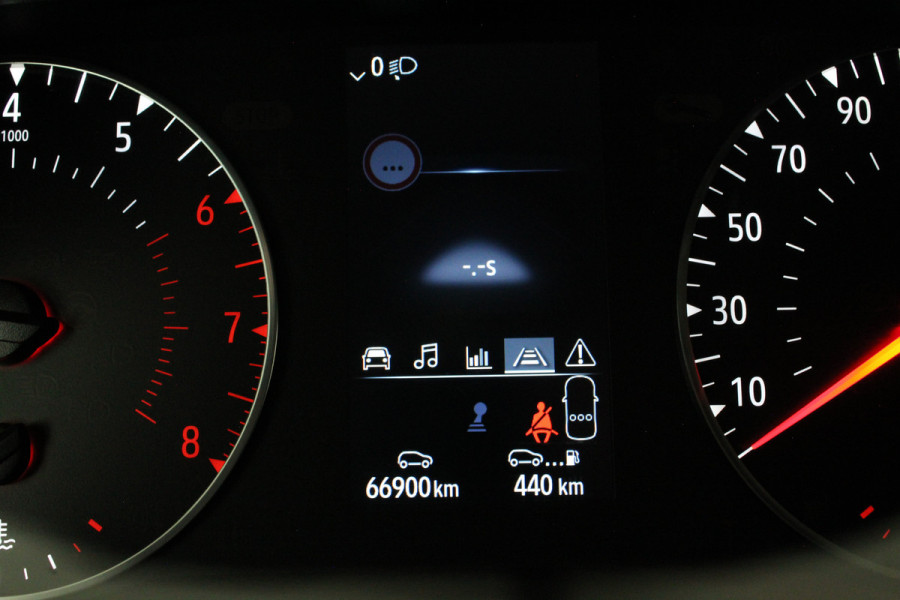 Renault Captur 1.0 TCe 90 equilibre > Trekhaak/stoelverwarming/Navigatie via (Apple CarPlay / Android Auto)
