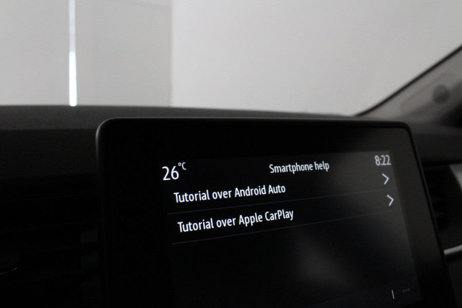 Renault Captur 1.0 TCe 90 equilibre > Trekhaak/stoelverwarming/Navigatie via (Apple CarPlay / Android Auto)