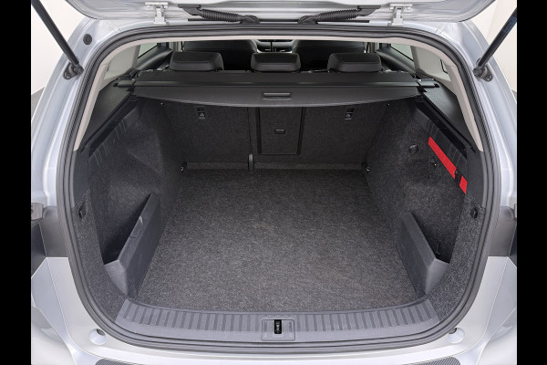 Škoda ENYAQ iV 60 SOH 90% Warmtepomp Trekhaak Panoramadak Adap.Cruise Navi Ecc 360°Camera Apple Carplay Android Auto Stuurverwarming Privacy Glas Lmv 19" Led matrix Keyless advanced Rijstrooksensor Origineel Nederlandse Auto