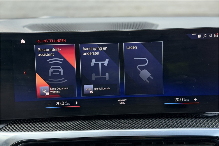 BMW 3 Serie Touring 330e M-Sport Pro | Widescreen | Memory | Camera | Laserlight | Adaptive Cruise