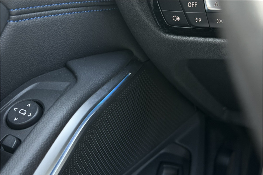 BMW 3 Serie Touring 330e M-Sport Pro | Widescreen | Memory | Camera | Laserlight | Adaptive Cruise