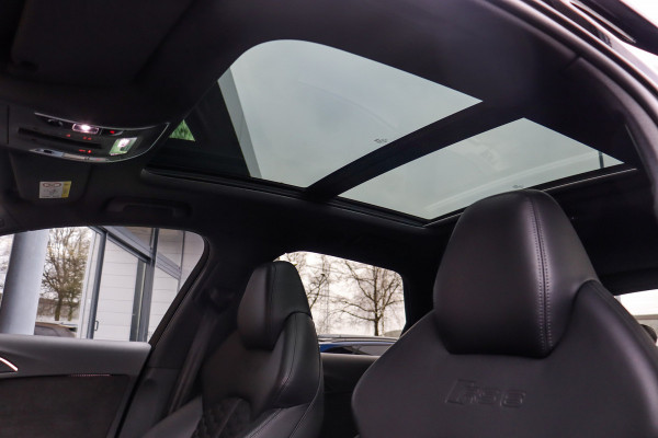 Audi RS6 Performance 4.0 V8 Quattro 605pk **Keramisch/HUD/Pano.dak/ACC/BOSE**