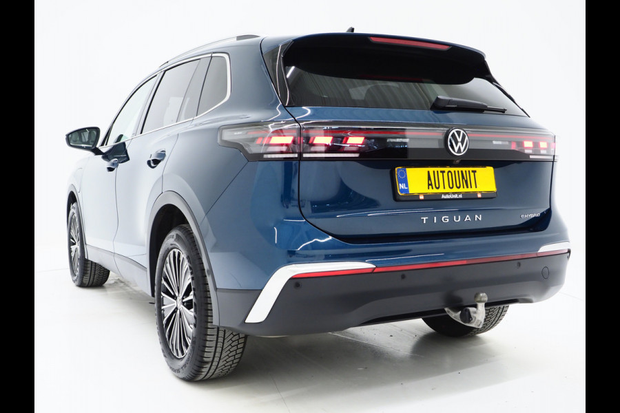 Volkswagen Tiguan 1.5 eHybrid Sport | 5 Jaar Garantie | Leder/Alcantara | Trekhaak | Massage | 360 | Sfeerlicht | Keyless | Adaptive Cruise