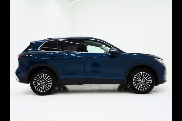 Volkswagen Tiguan 1.5 eHybrid Sport | 5 Jaar Garantie | Leder/Alcantara | Trekhaak | Massage | 360 | Sfeerlicht | Keyless | Adaptive Cruise