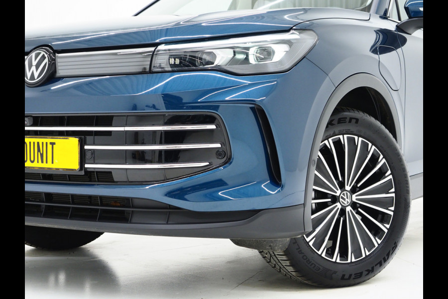 Volkswagen Tiguan 1.5 eHybrid Sport | 5 Jaar Garantie | Leder/Alcantara | Trekhaak | Massage | 360 | Sfeerlicht | Keyless | Adaptive Cruise