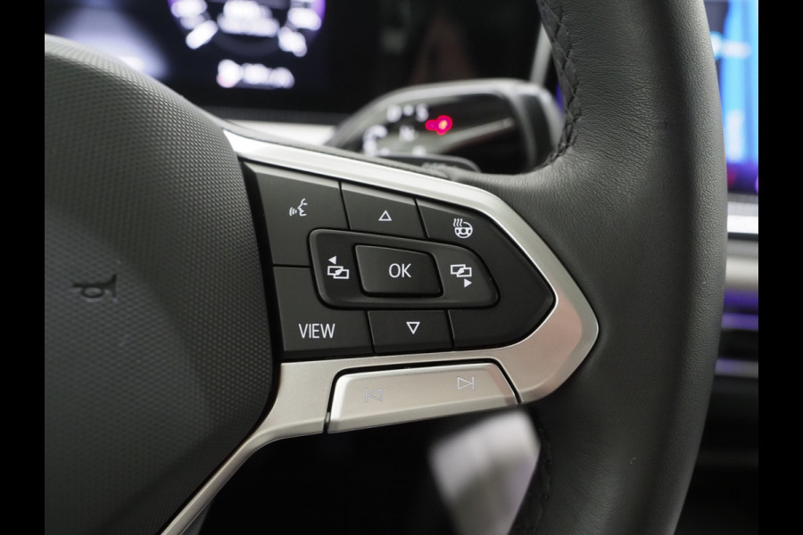 Volkswagen Tiguan 1.5 eHybrid Sport | 5 Jaar Garantie | Leder/Alcantara | Trekhaak | Massage | 360 | Sfeerlicht | Keyless | Adaptive Cruise