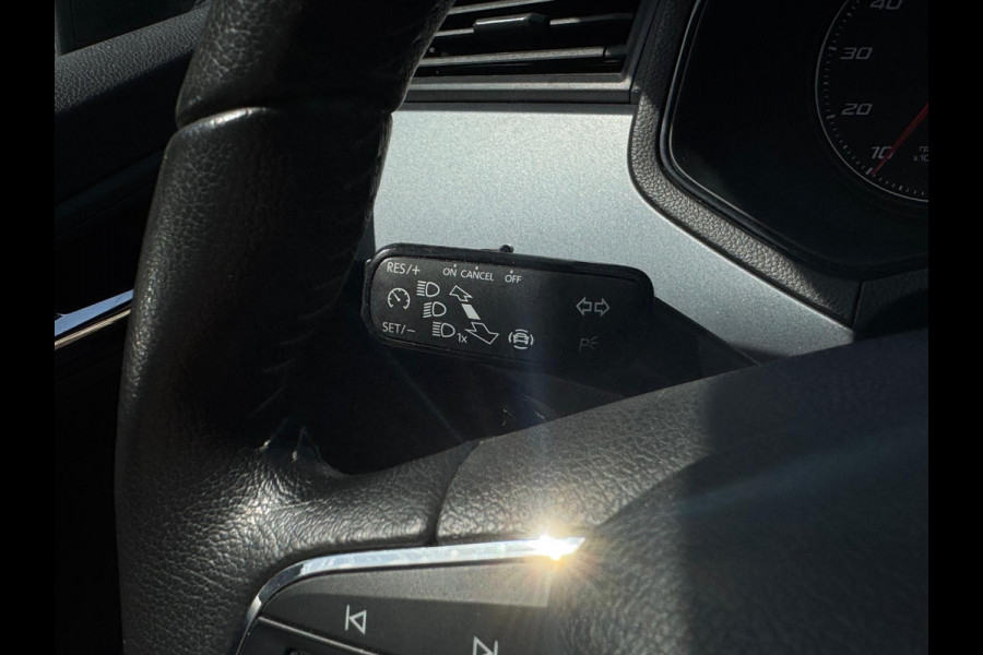 Seat Arona TSI 115PK DSG STYLE BUSINESS CARPLAY/NAVI/CRUISE