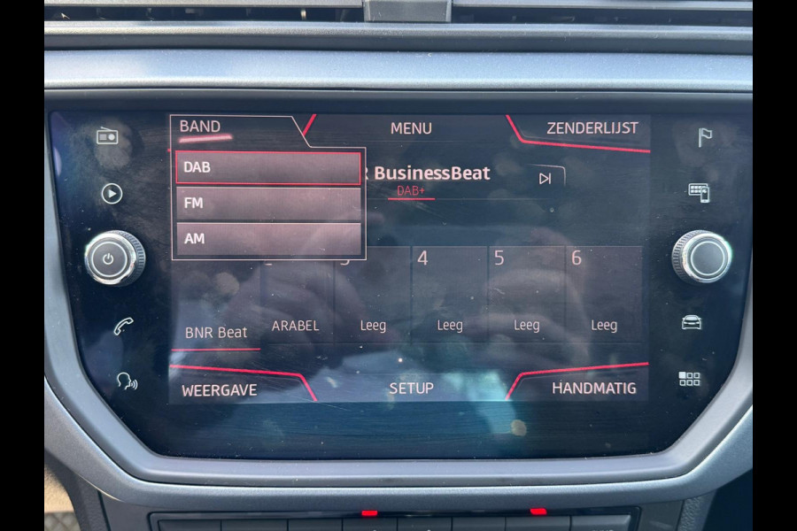 Seat Arona TSI 115PK DSG STYLE BUSINESS CARPLAY/NAVI/CRUISE