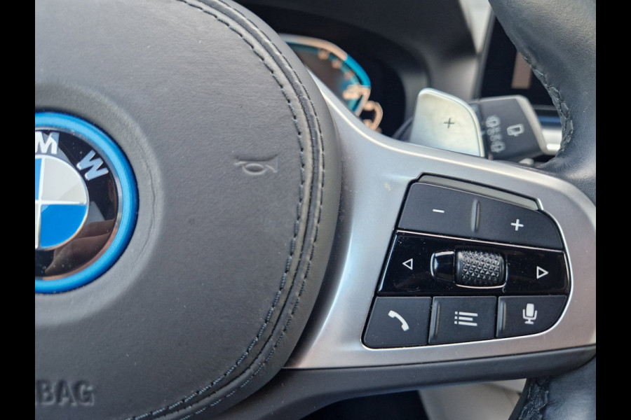 BMW 5 Serie Touring 530e SOH 87% BMW garantie t/m 2028!