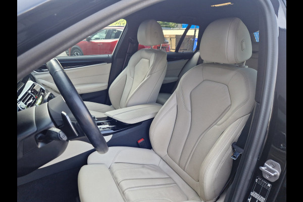 BMW 5 Serie Touring 530e SOH 87% BMW garantie t/m 2028!