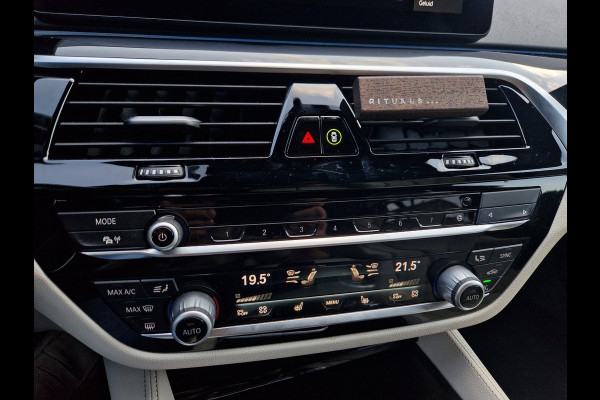 BMW 5 Serie Touring 530e SOH 87% BMW garantie t/m 2028!
