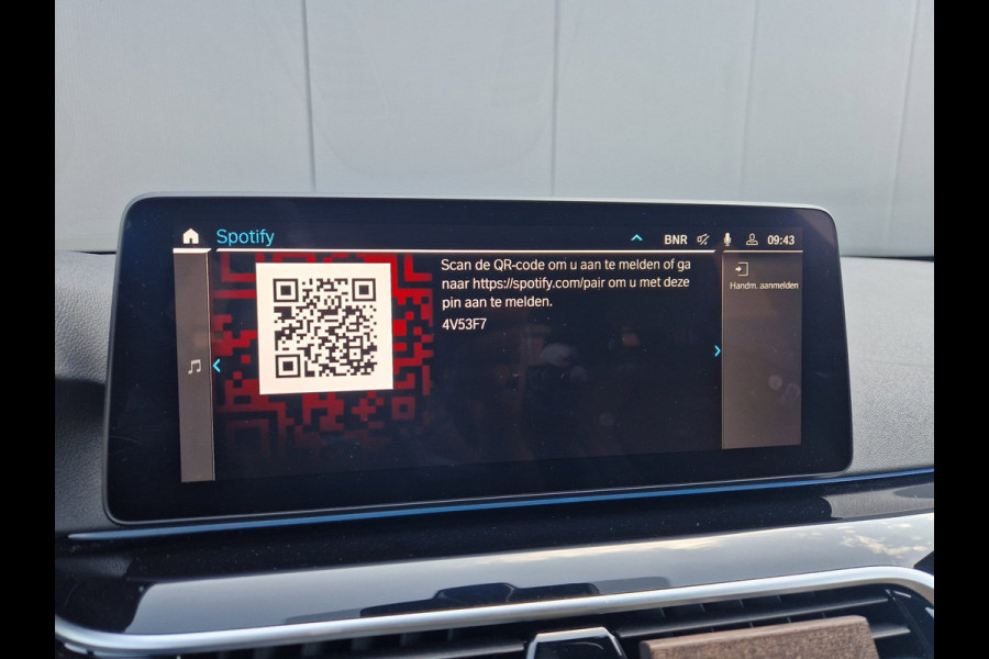BMW 5 Serie Touring 530e SOH 87% BMW garantie t/m 2028!