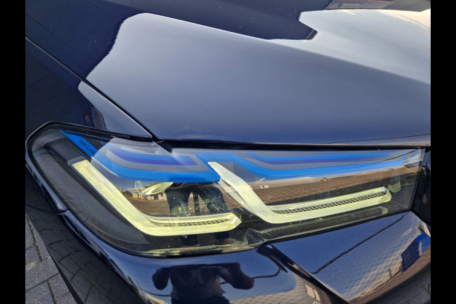BMW 5 Serie Touring 530e SOH 87% BMW garantie t/m 2028!