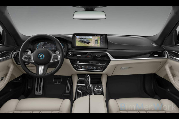 BMW 5 Serie Touring 530e SOH 87% BMW garantie t/m 2028!