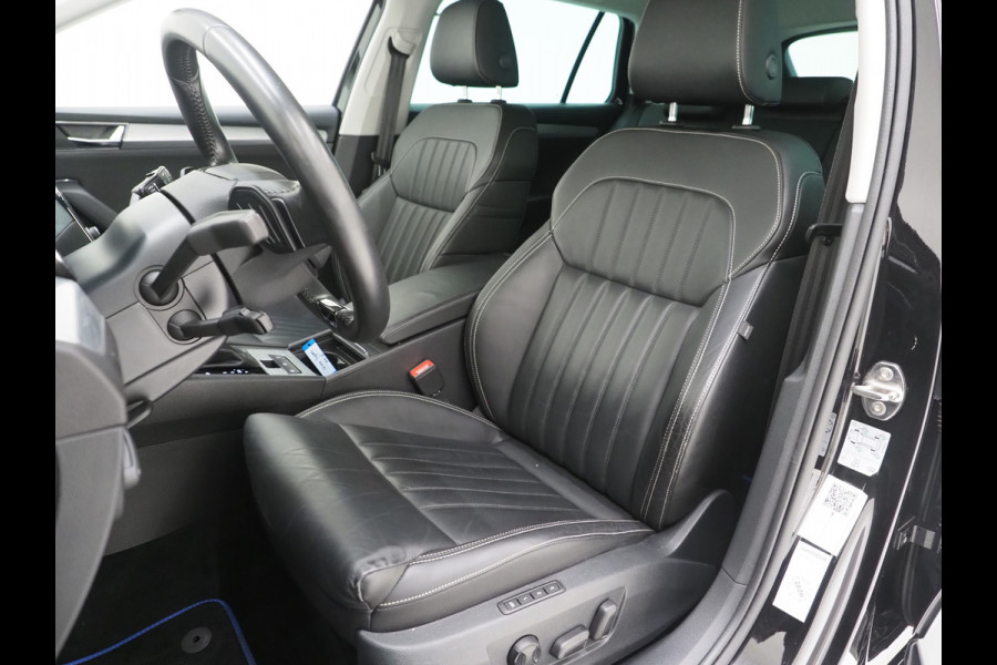 Škoda Superb Combi 1.4 TSI iV 218PK | Leder | Trekhaak | Memory | Virtual | Camera | Adaptive Cruise | Carplay