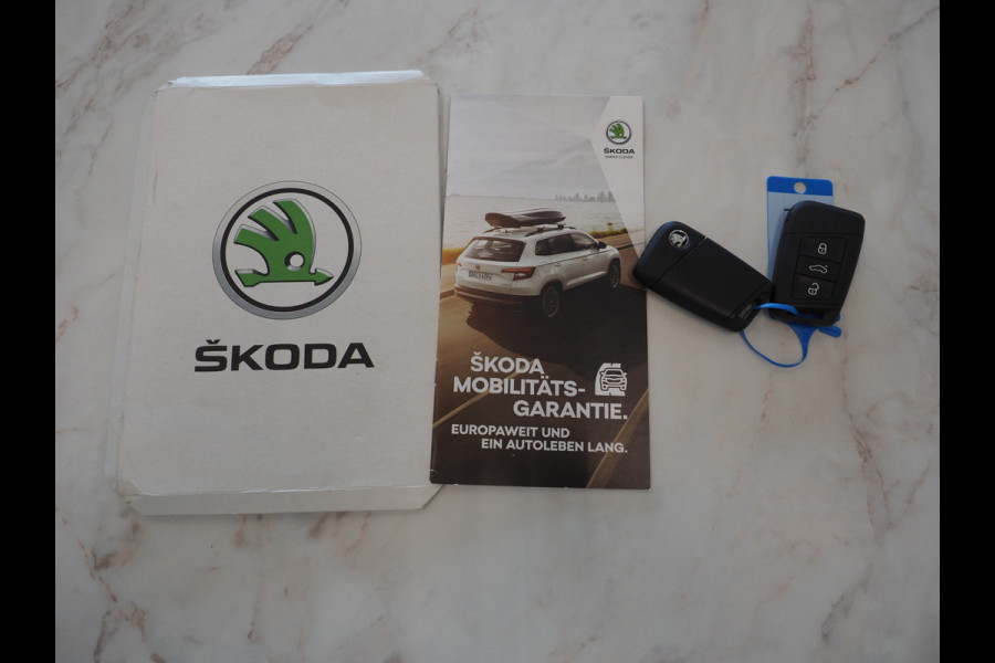 Škoda Superb Combi 1.4 TSI iV 218PK | Leder | Trekhaak | Memory | Virtual | Camera | Adaptive Cruise | Carplay