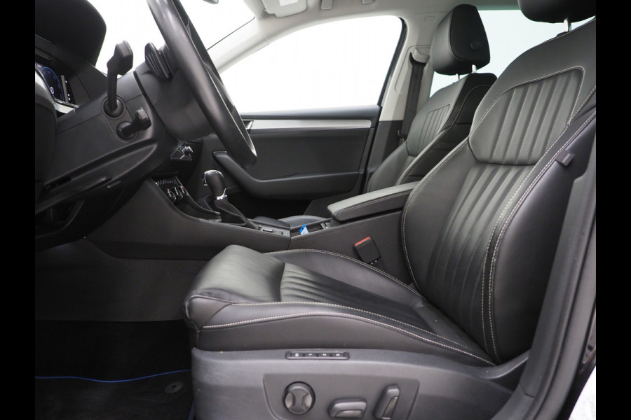 Škoda Superb Combi 1.4 TSI iV 218PK | Leder | Trekhaak | Memory | Virtual | Camera | Adaptive Cruise | Carplay